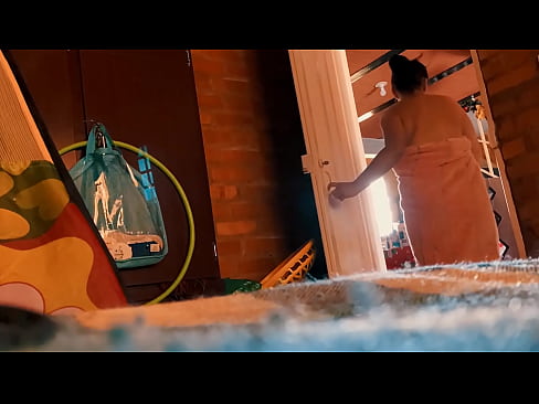 ❤️ Avunculus meus me sequitur in imbrem, futuit me dum imbrem accipio. Russian porn  apud nos